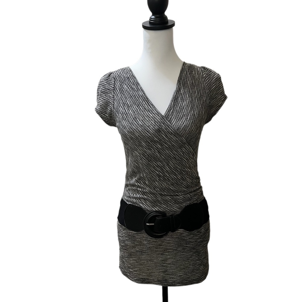 Rennes, Gray/Black/White, long cap sleeve Top, Size M